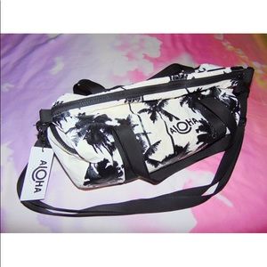 Aloha Collection Coco Palms Duffle Bag